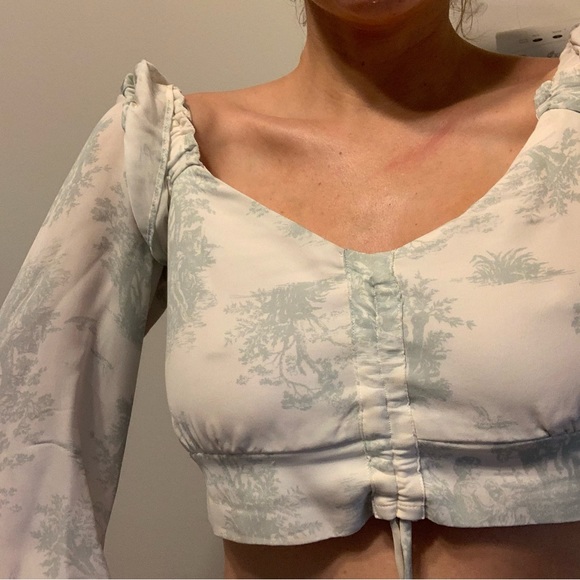 Stone cold fox top - Picture 2 of 5